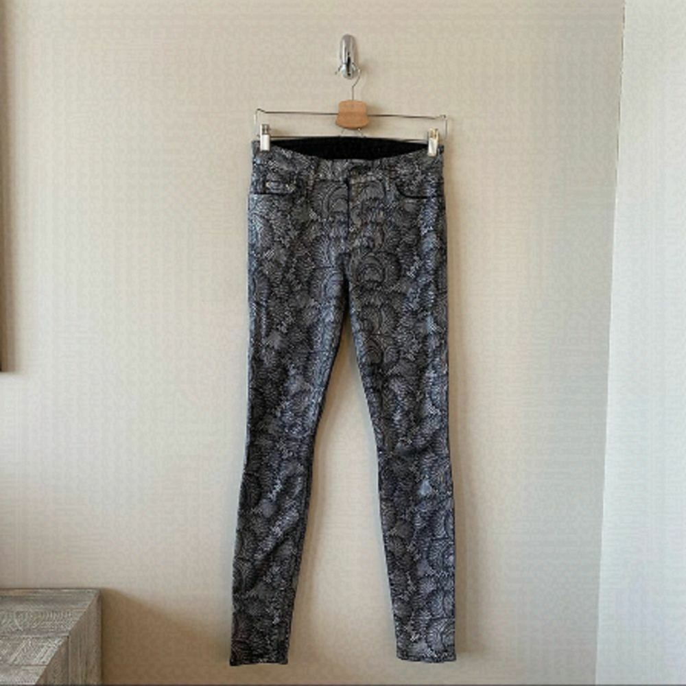 7 for All Mankind-Mid Rise Holiday Skinny Jeans (Size:27)
